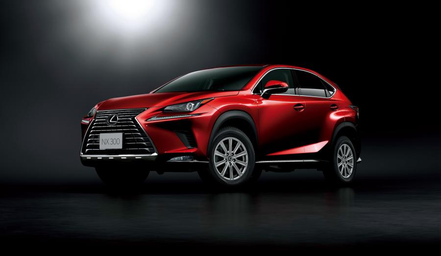  Lexus NX300 2017 года  (JP) (фото 1 из 6)